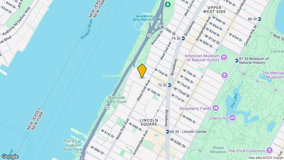 316 W 71st St Map and Location Details