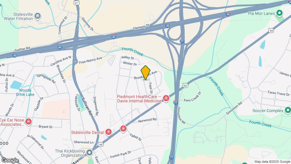 956 Ashland Ave Mapa y Detalles de la Ubicación