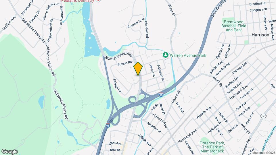 1320 Mamaroneck Ave Map and Location Details