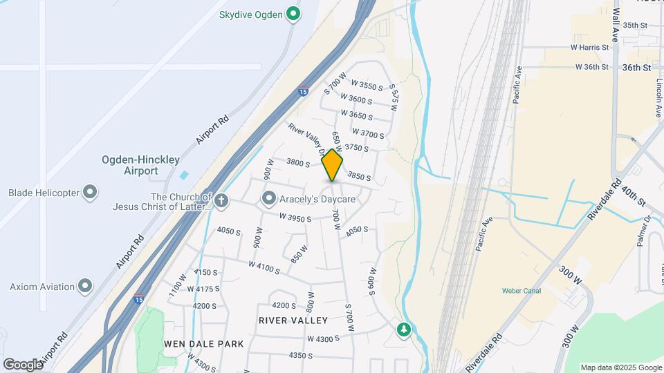 700 700 W Map and Location Details