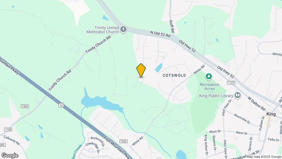 418 Hillcrest Dr Map and Location Details