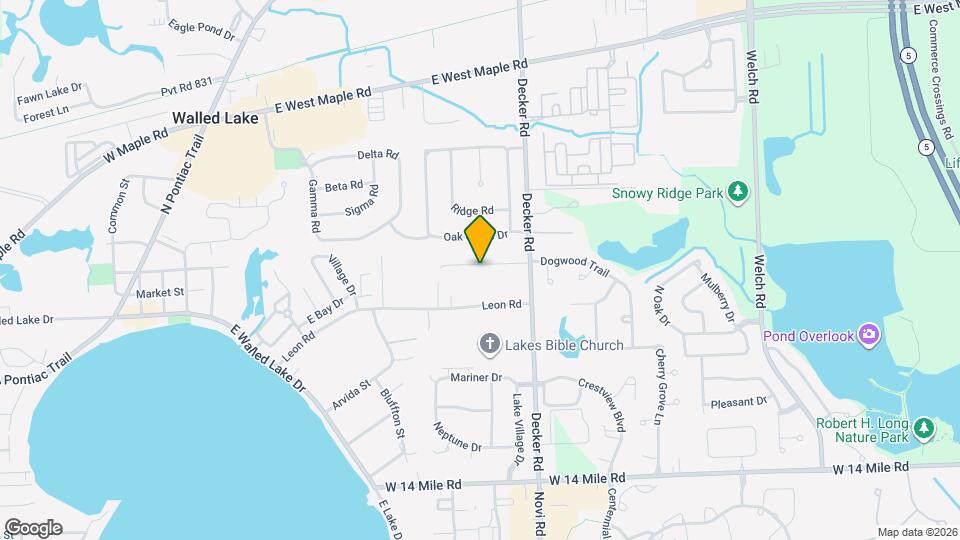 1582 Beachwood Dr Map and Location Details