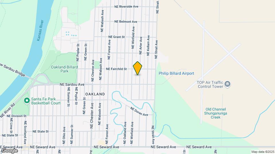 823 NE Arter Ave Map and Location Details