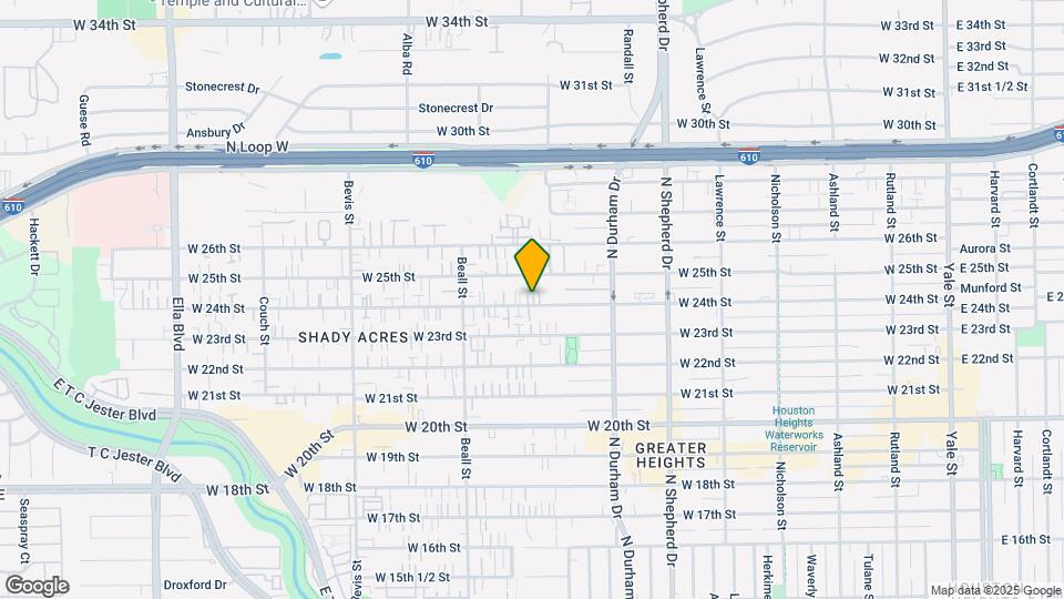 933 W 24th St Map and Location Details