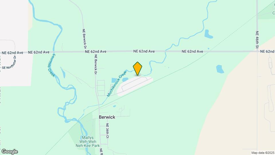 5975 NE Berwick Dr Map and Location Details
