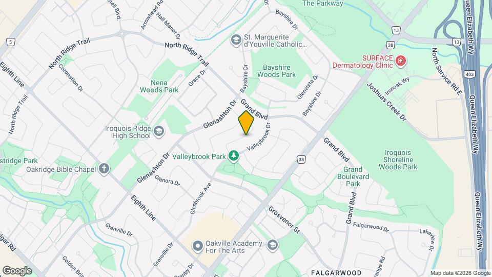 2079 Pineview Dr Map and Location Details