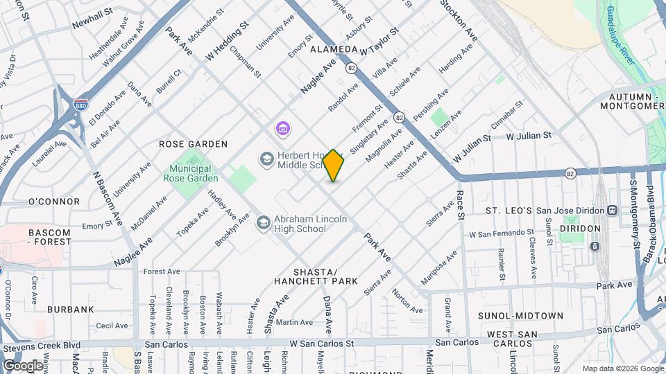 1375 Magnolia Ave Map and Location Details