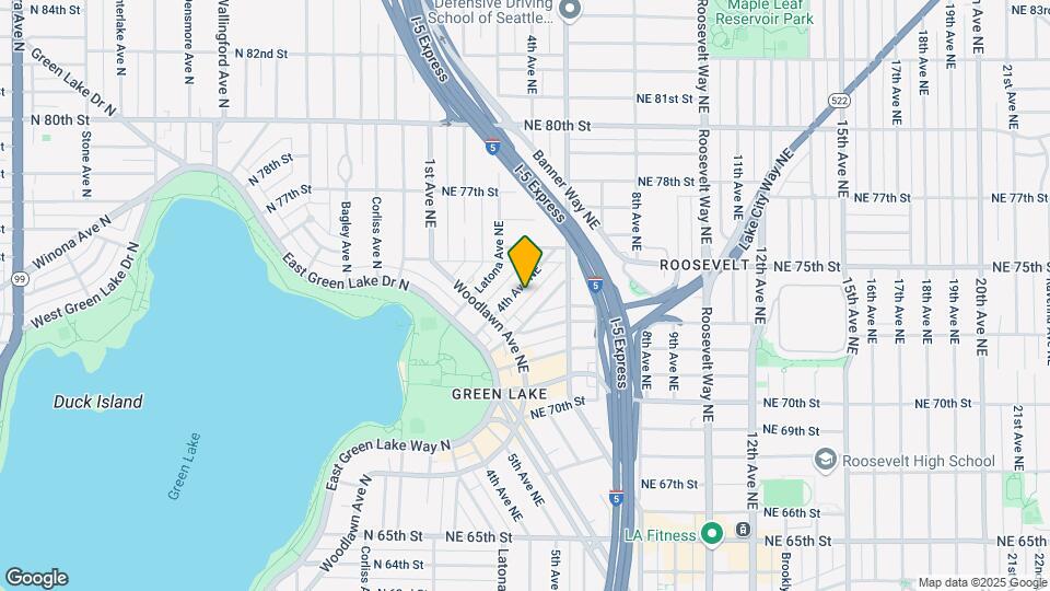 7432 4th Ave NE Mapa y Detalles de la Ubicación