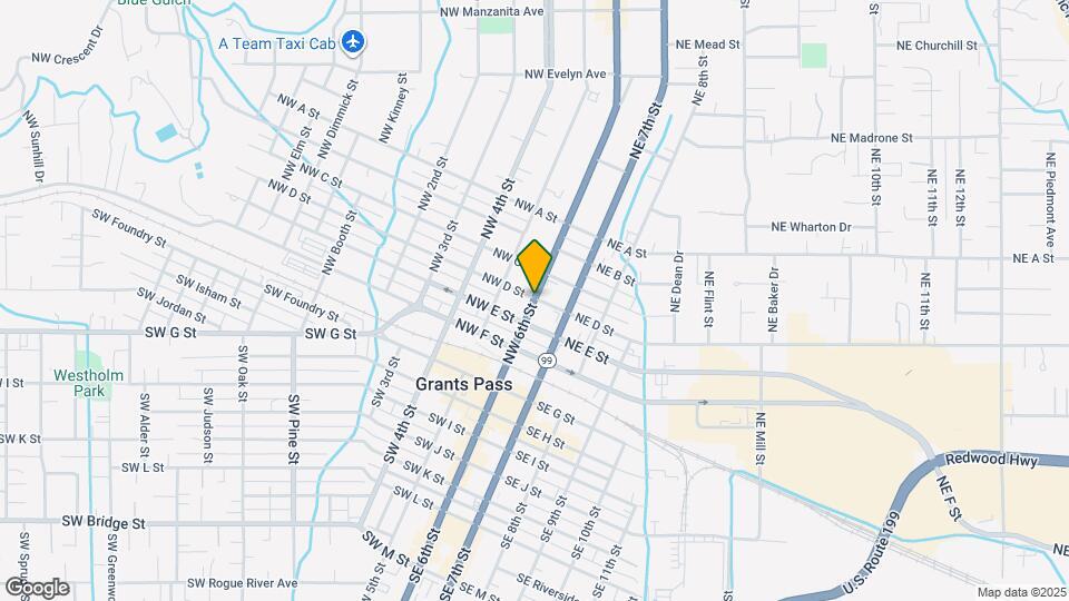 7 NE D St Map and Location Details