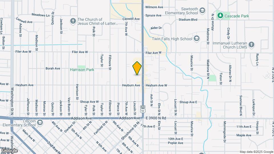Lynwood Manor Apartments Map and Location Details