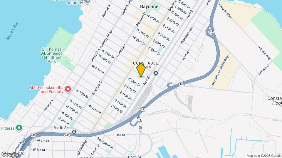 42 E 19th St Map and Location Details