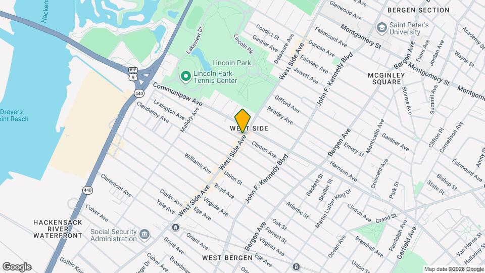 569 West Side Ave Map and Location Details