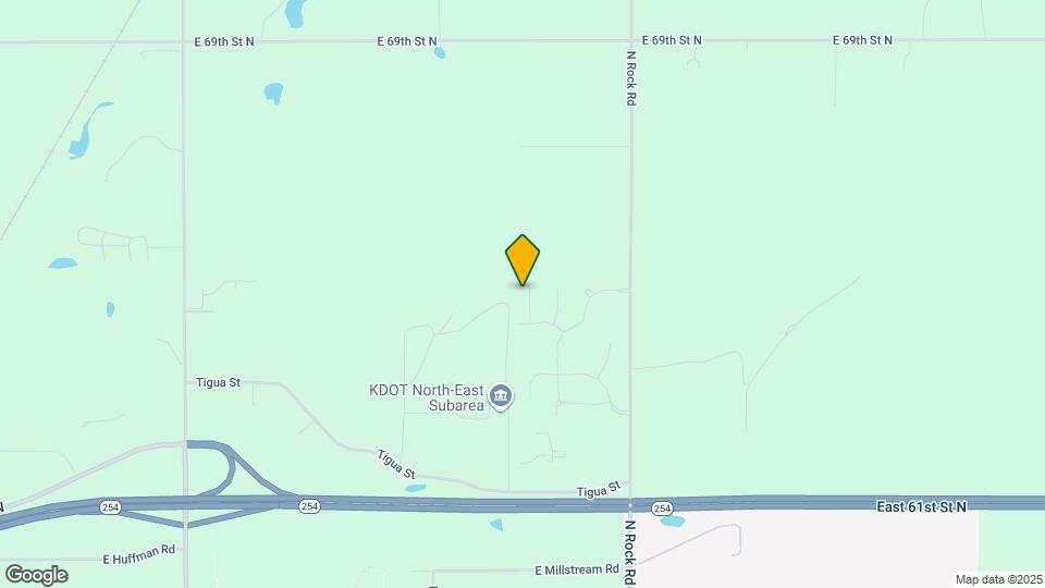 2240 E Cheyenne Ct Map and Location Details