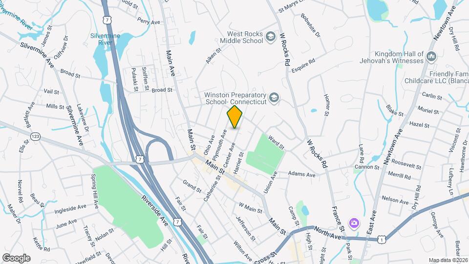 33 Center Ave Map and Location Details