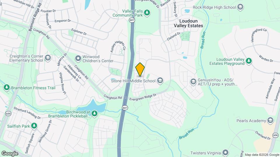 43010 Paris Gap Square Map and Location Details