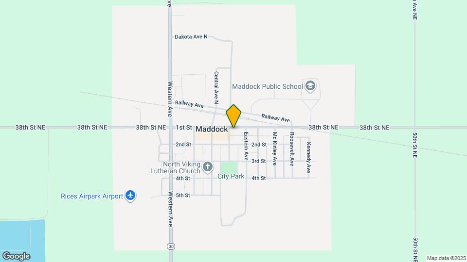 402 1st St, Unit B Map and Location Details