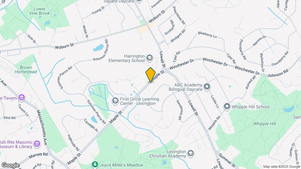 135 Maple St Map and Location Details