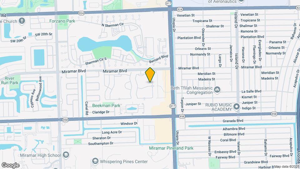 8211 SW 27th St Mapa y Detalles de la Ubicación