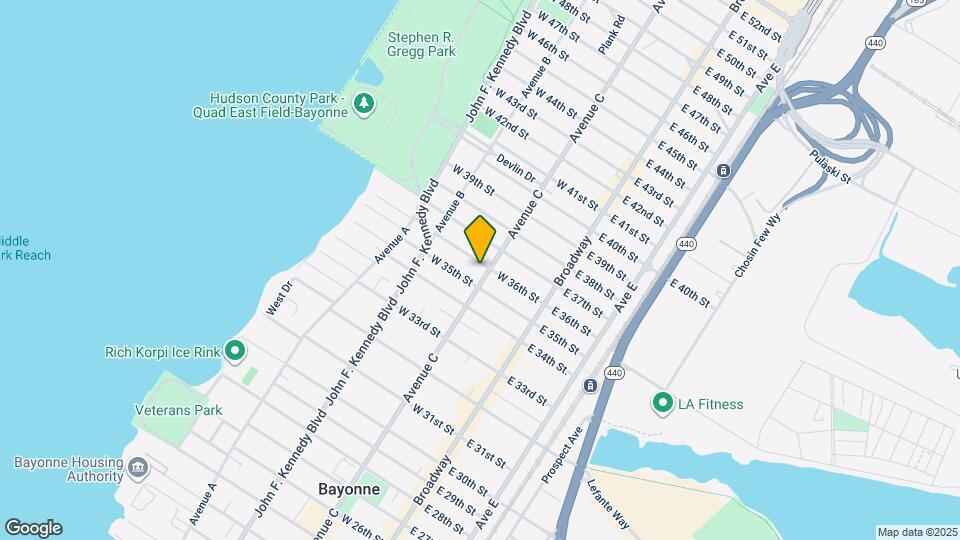 817-819 Avenue C Map and Location Details