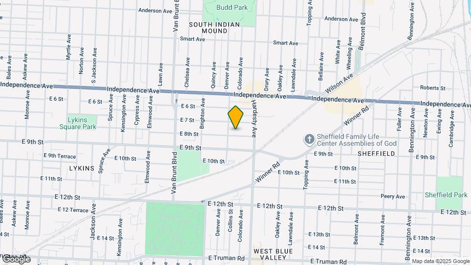 5212 E 8th St Map and Location Details