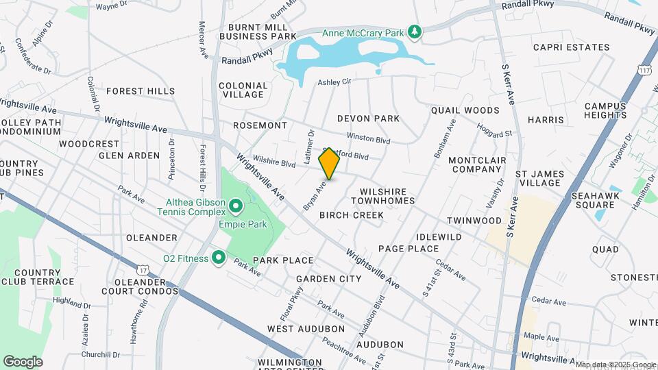 913 Bryan Ave Map and Location Details