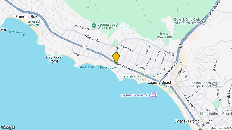 558 Cliff Dr Map and Location Details