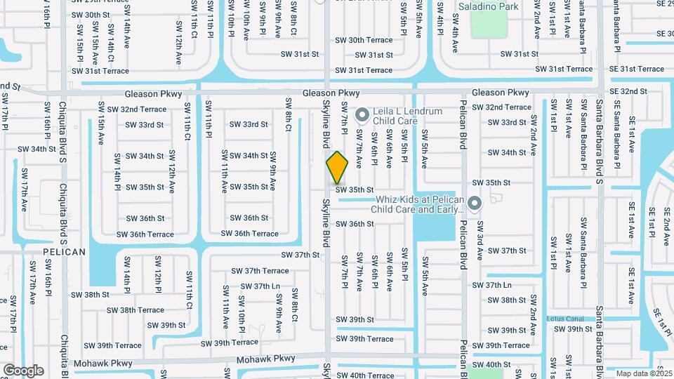 724 SW 35th St Map and Location Details