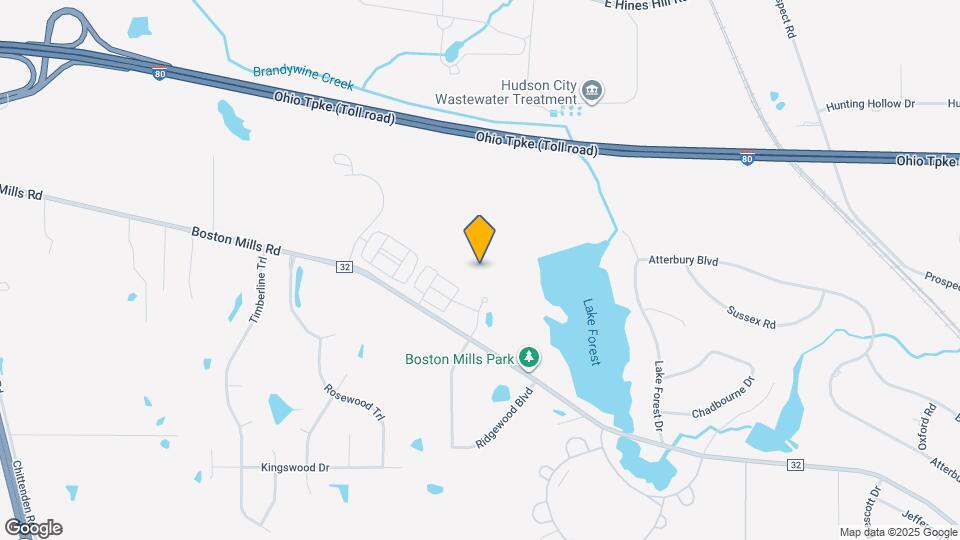 Springwood in Hudson Apartments in Hudson, OH