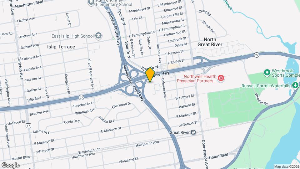 208 Bellmore Ave Map and Location Details