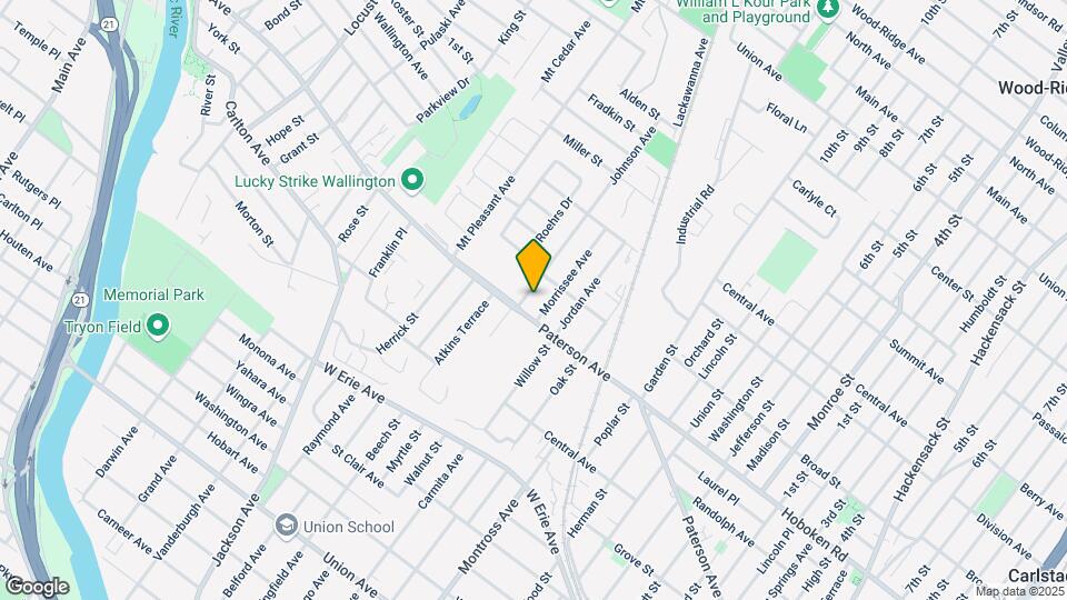 12 Johnson Ave, Unit 12 Johnson av Map and Location Details