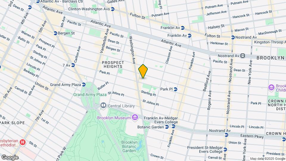 457 Park Pl Map and Location Details