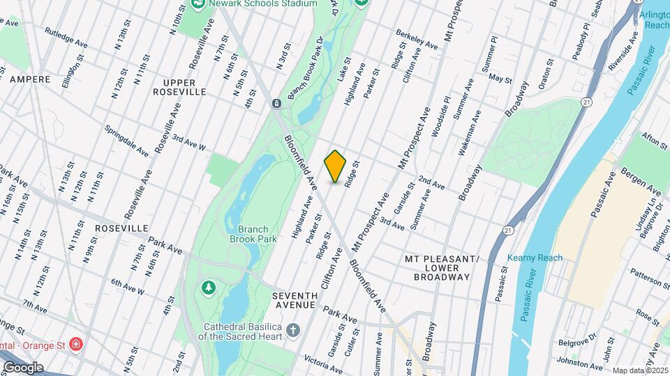 247 Parker St, Unit 3 Map and Location Details