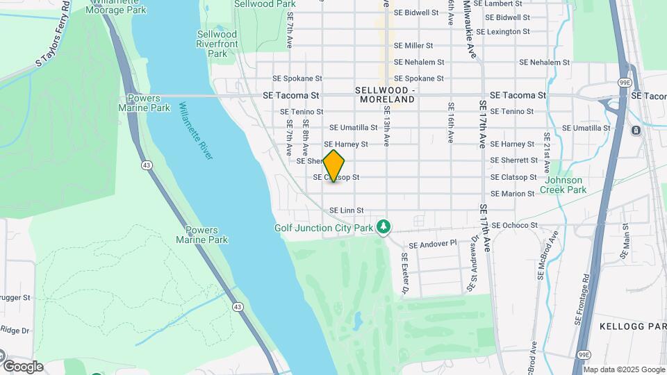 929 SE Marion St Map and Location Details