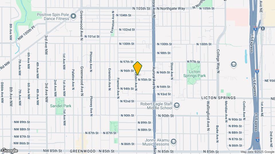 North Green Lake Apartments Map and Location Details