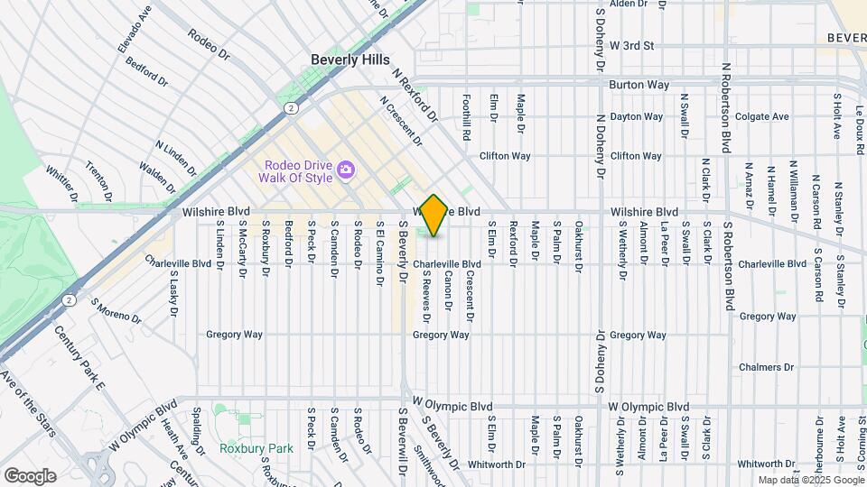136 S Reeves Dr Map and Location Details