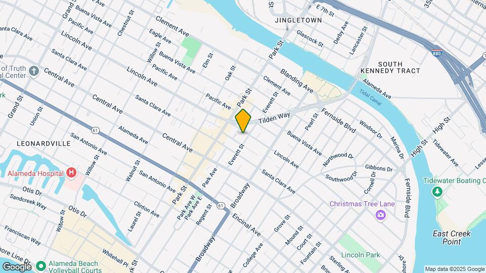 1543 Everett St Map and Location Details