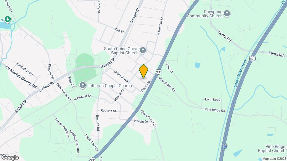 36 Oak St Map and Location Details