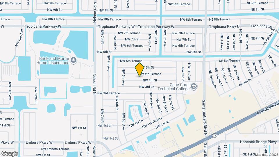 425 NW 4th St Map and Location Details