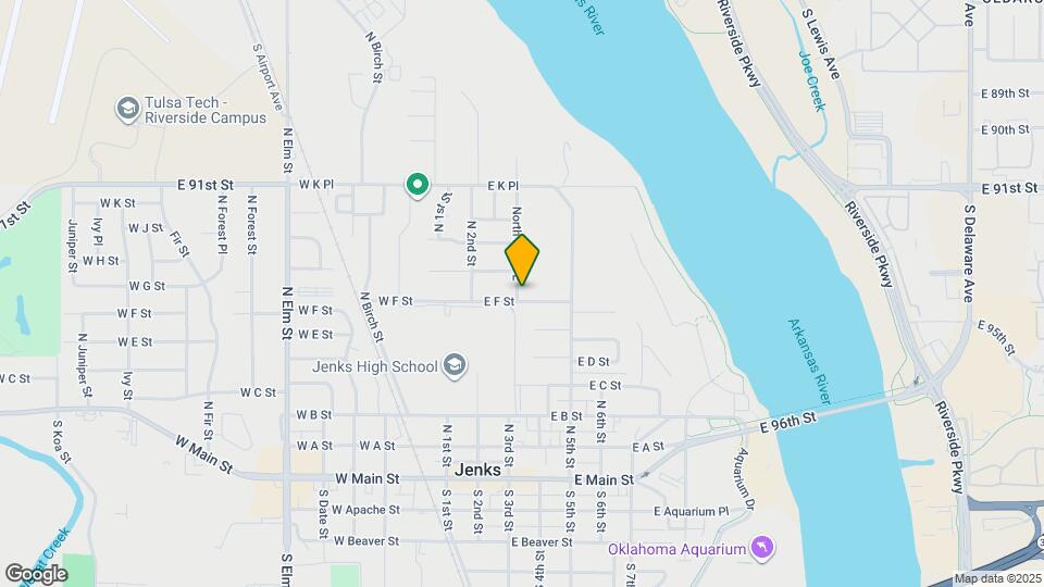 403 E F St Map and Location Details