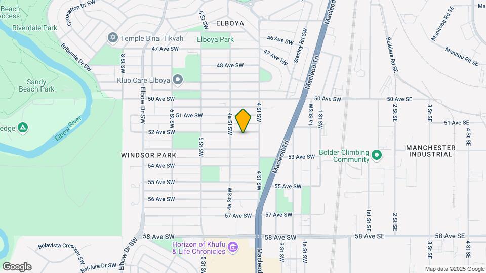 423 52 Av SW Map and Location Details