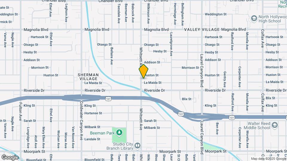 4832 Whitsett Ave Map and Location Details