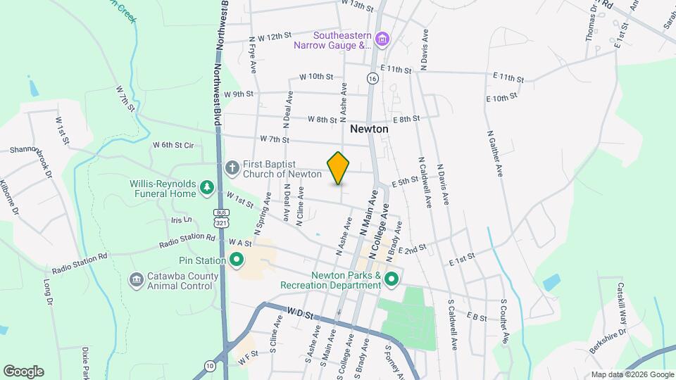 412 N Ashe Ave Map and Location Details