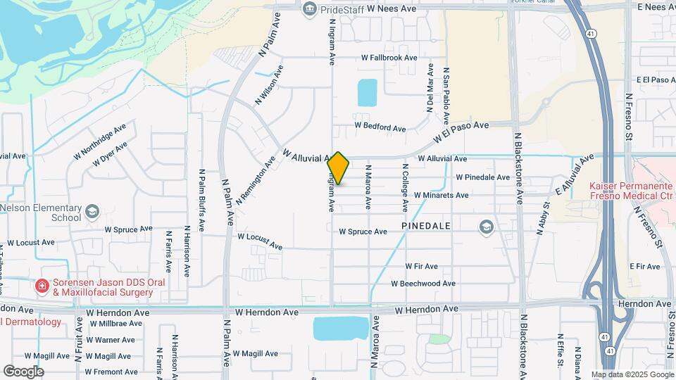 482 W Minarets Ave Map and Location Details