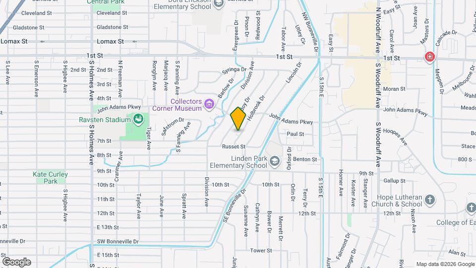 610-612 Holbrook Dr Map and Location Details
