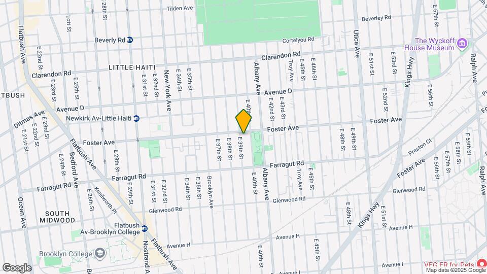 745 E 39th St, Unit 1 Map and Location Details