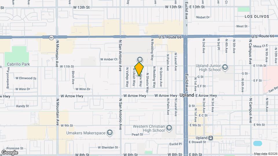 677 N Tulare Way Mapa y Detalles de la Ubicación