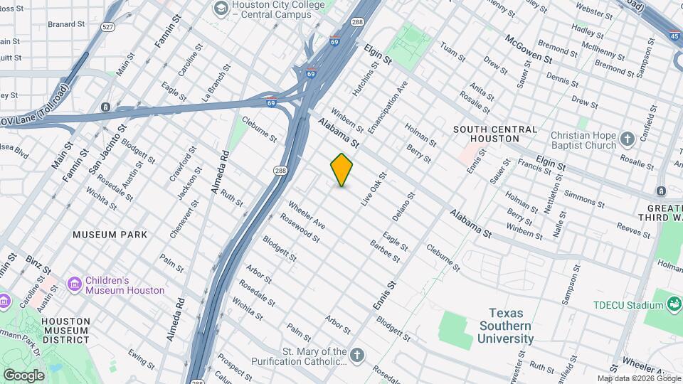 2410 Cleburne St Map and Location Details