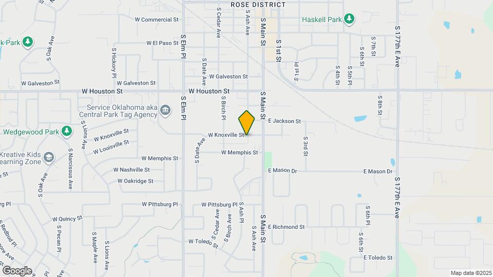 203 W Knoxville St Map and Location Details