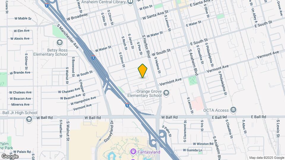 618 W Bellevue Dr Map and Location Details