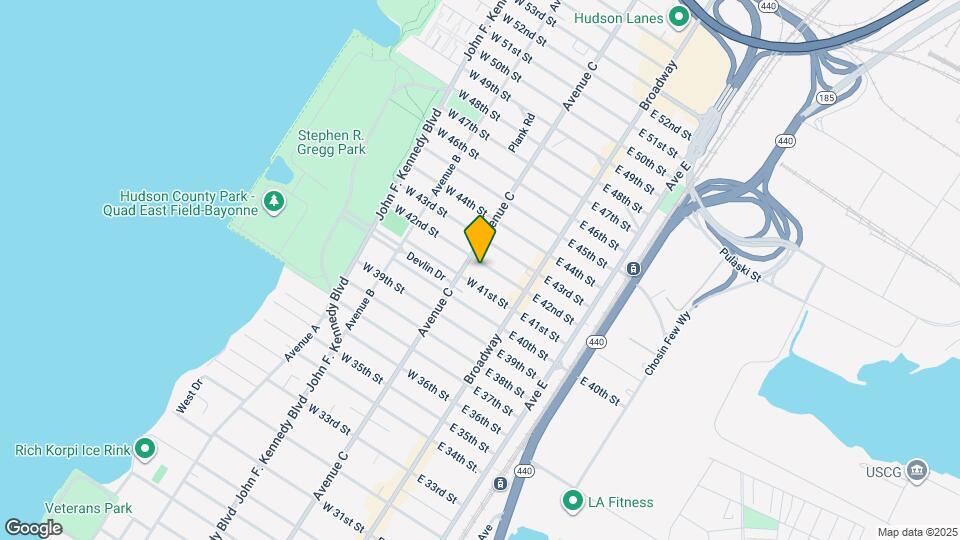 46 W 42nd St Map and Location Details